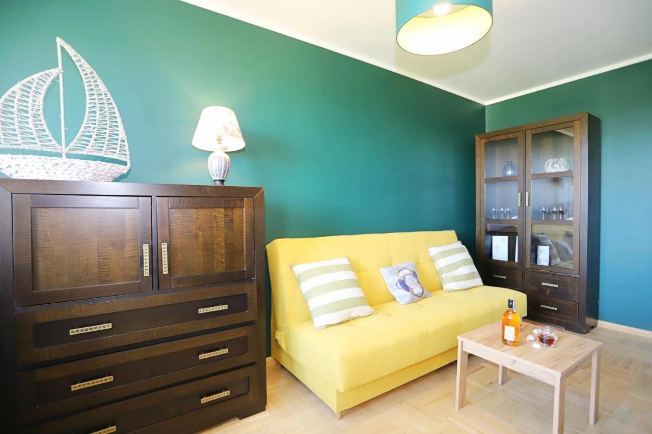 Apartament Stara Latarnia Валбжих Екстериор снимка